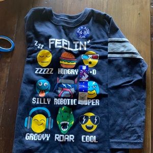 NEW BOYS size 5.  Long sleeve shirts.